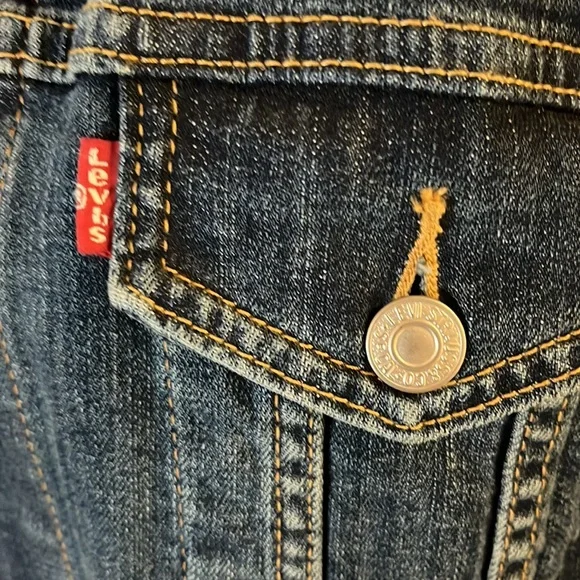Levi Strauss Denim Jacket New without tags XL - Picture 3 of 7